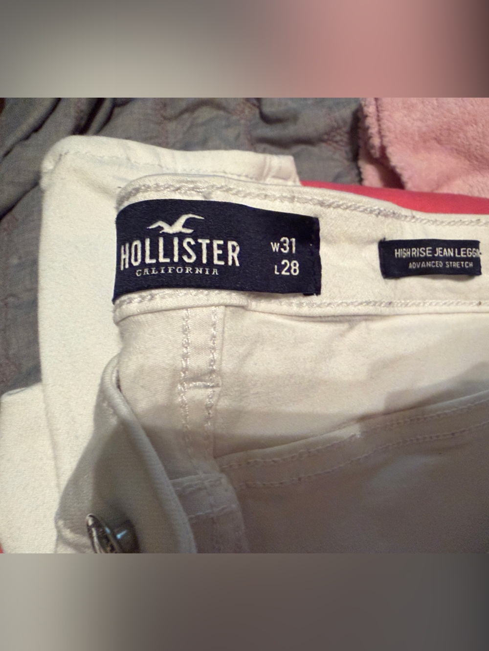 Hollister White High-Rise Denim Jeans